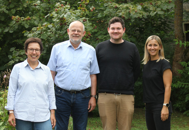 Gruppenbild_Hauptamtliche Mitarbeitende